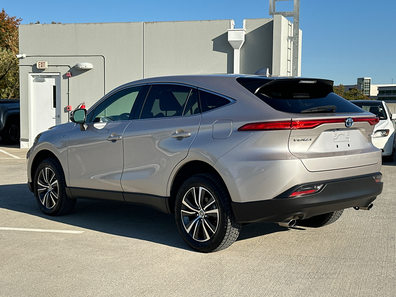 2021 Toyota Venza LE 6