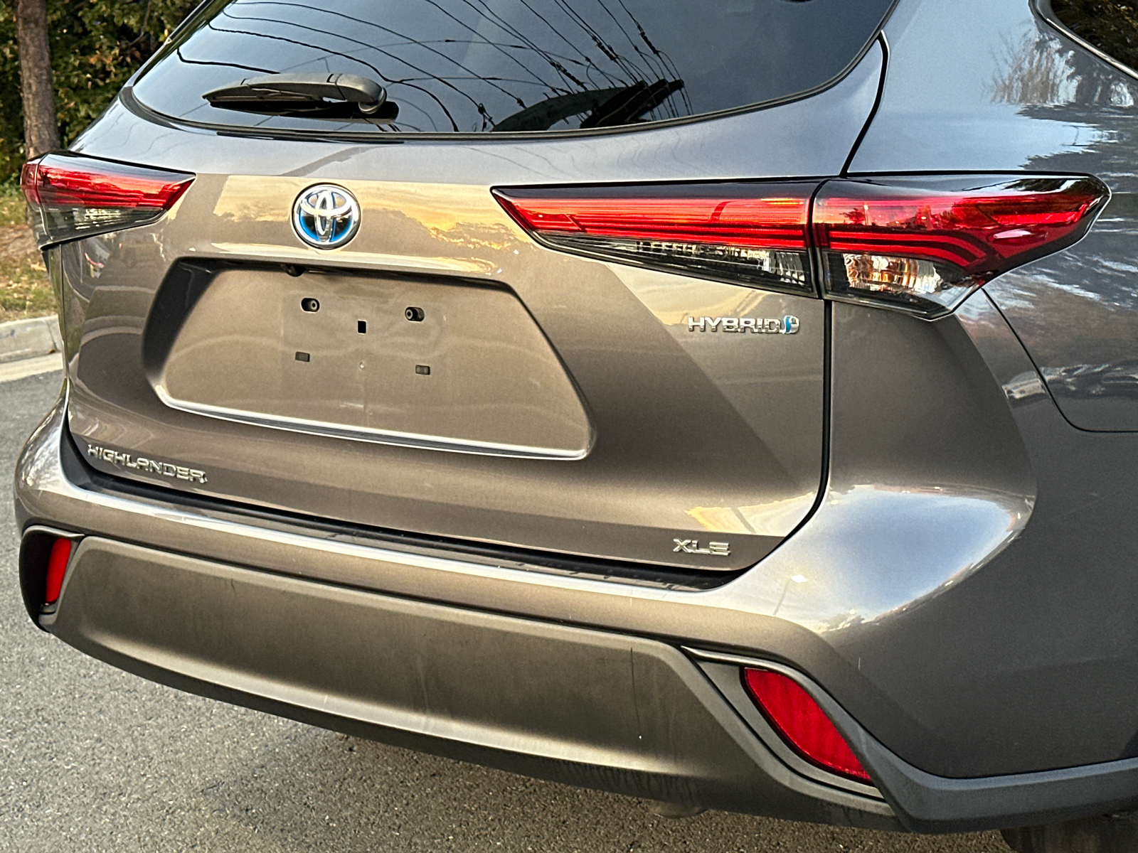 2021 Toyota Highlander Hybrid XLE 9