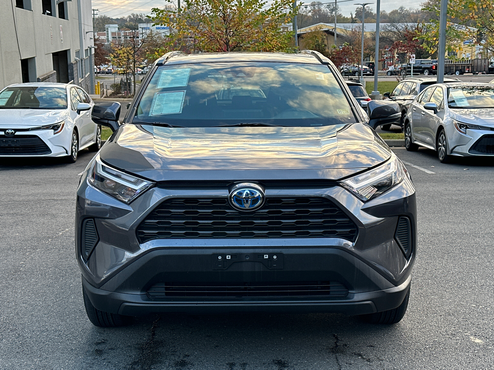 2023 Toyota RAV4 Hybrid XLE 2