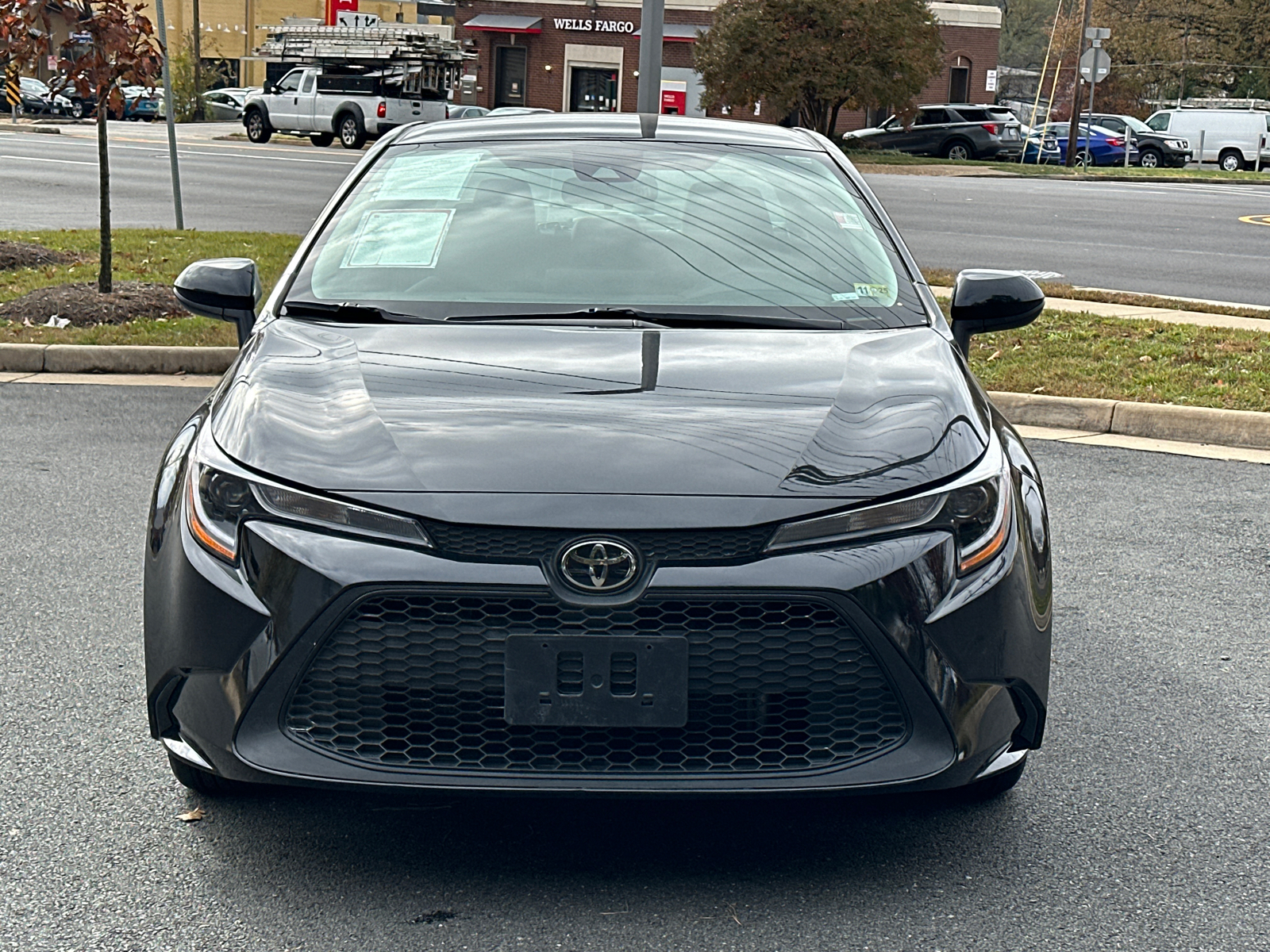 2022 Toyota Corolla LE 2