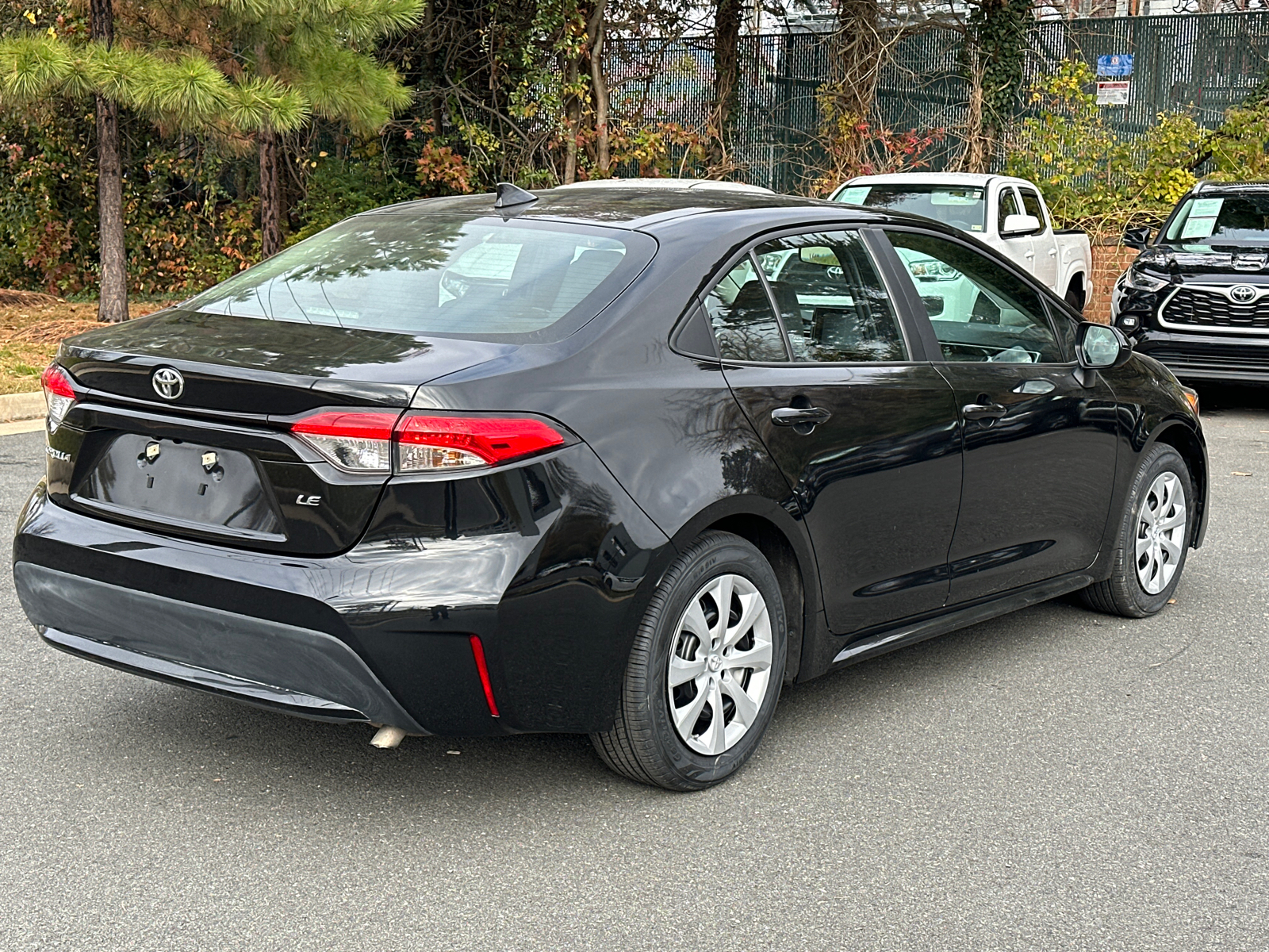 2022 Toyota Corolla LE 5