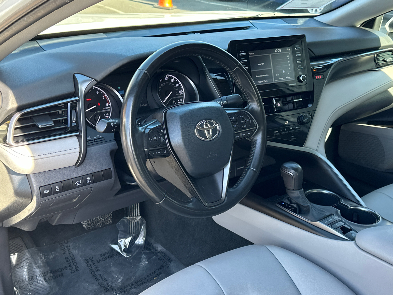 2023 Toyota Camry SE 14