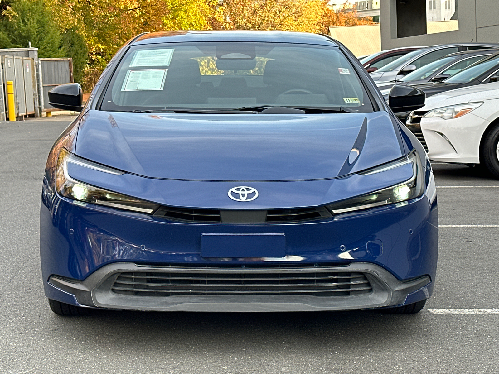 2023 Toyota Prius LE 2