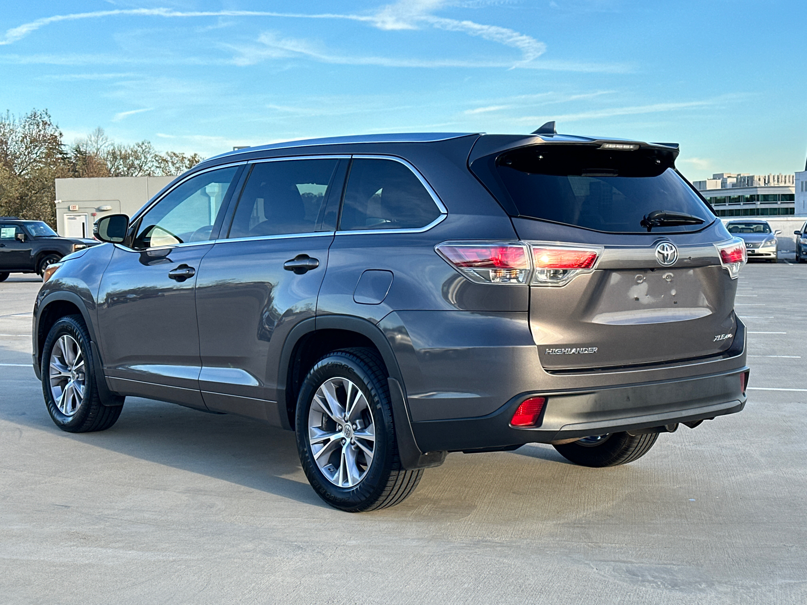 2015 Toyota Highlander XLE V6 7