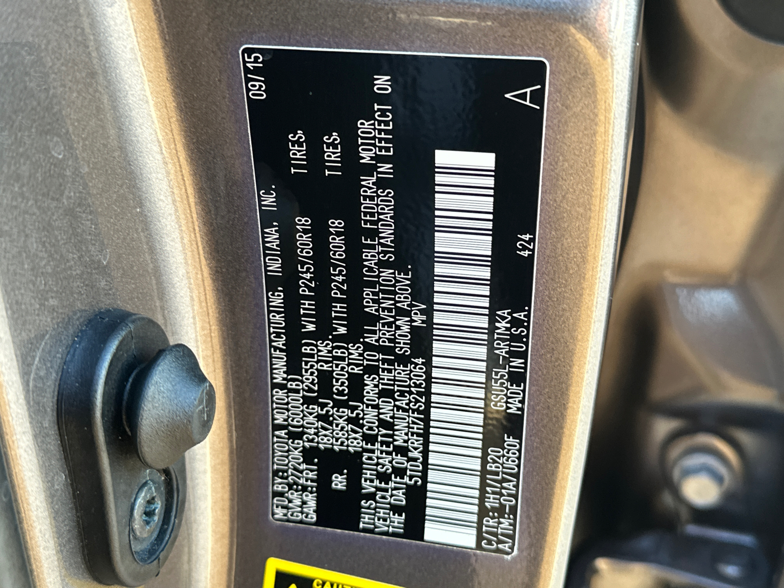 2015 Toyota Highlander XLE V6 36