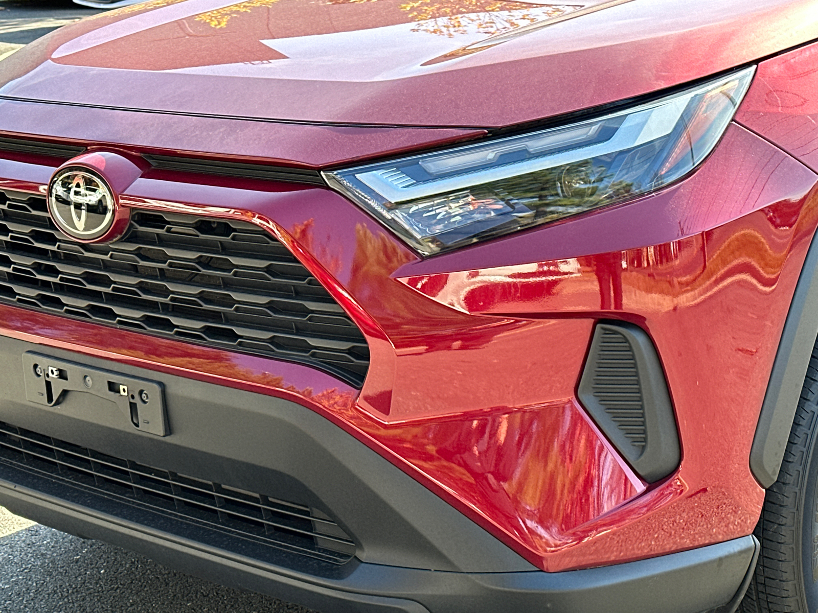 2022 Toyota RAV4 XLE 3