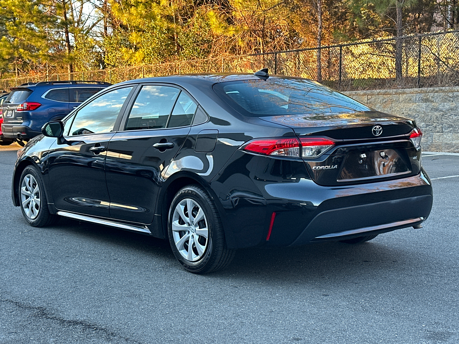 2021 Toyota Corolla LE 4