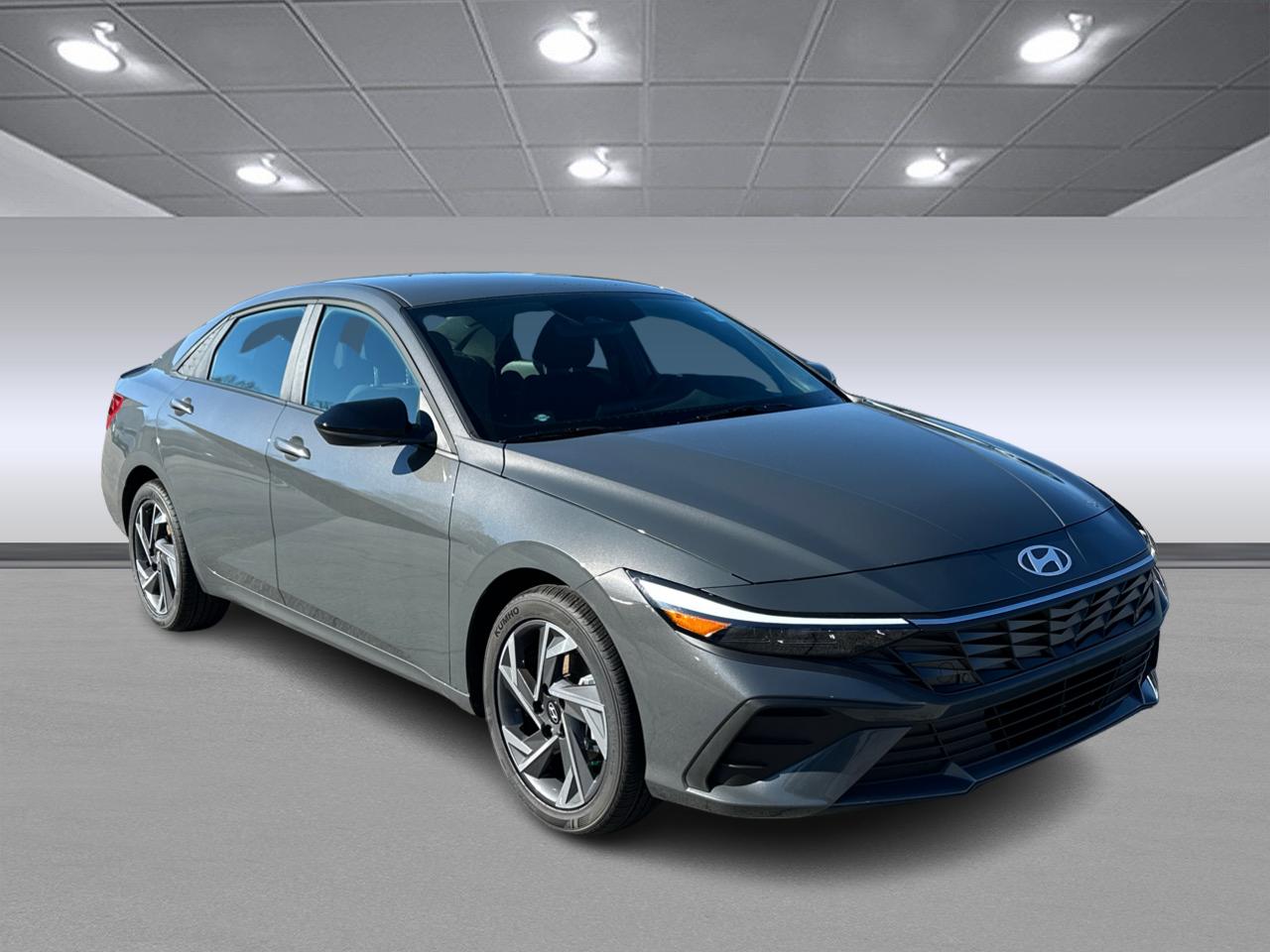 2025 Hyundai Elantra SEL 1