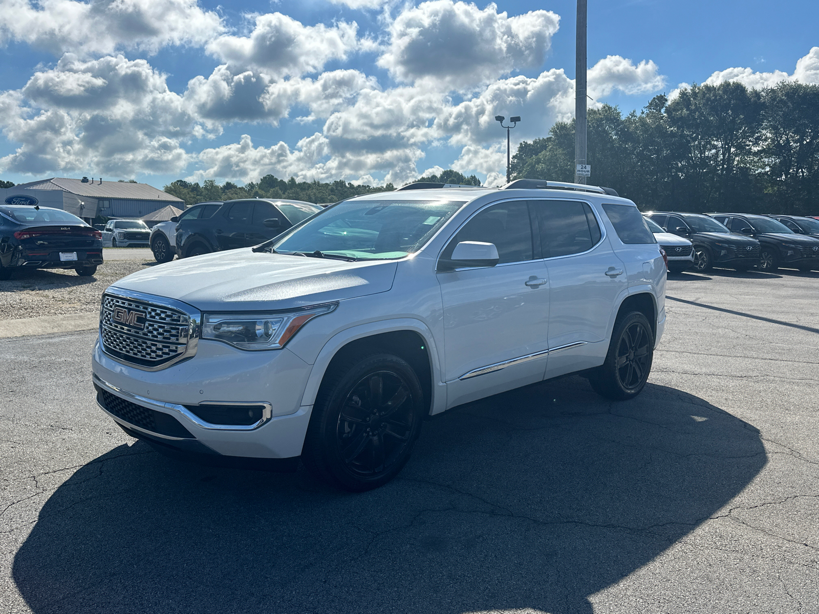 2019 GMC Acadia Denali 3