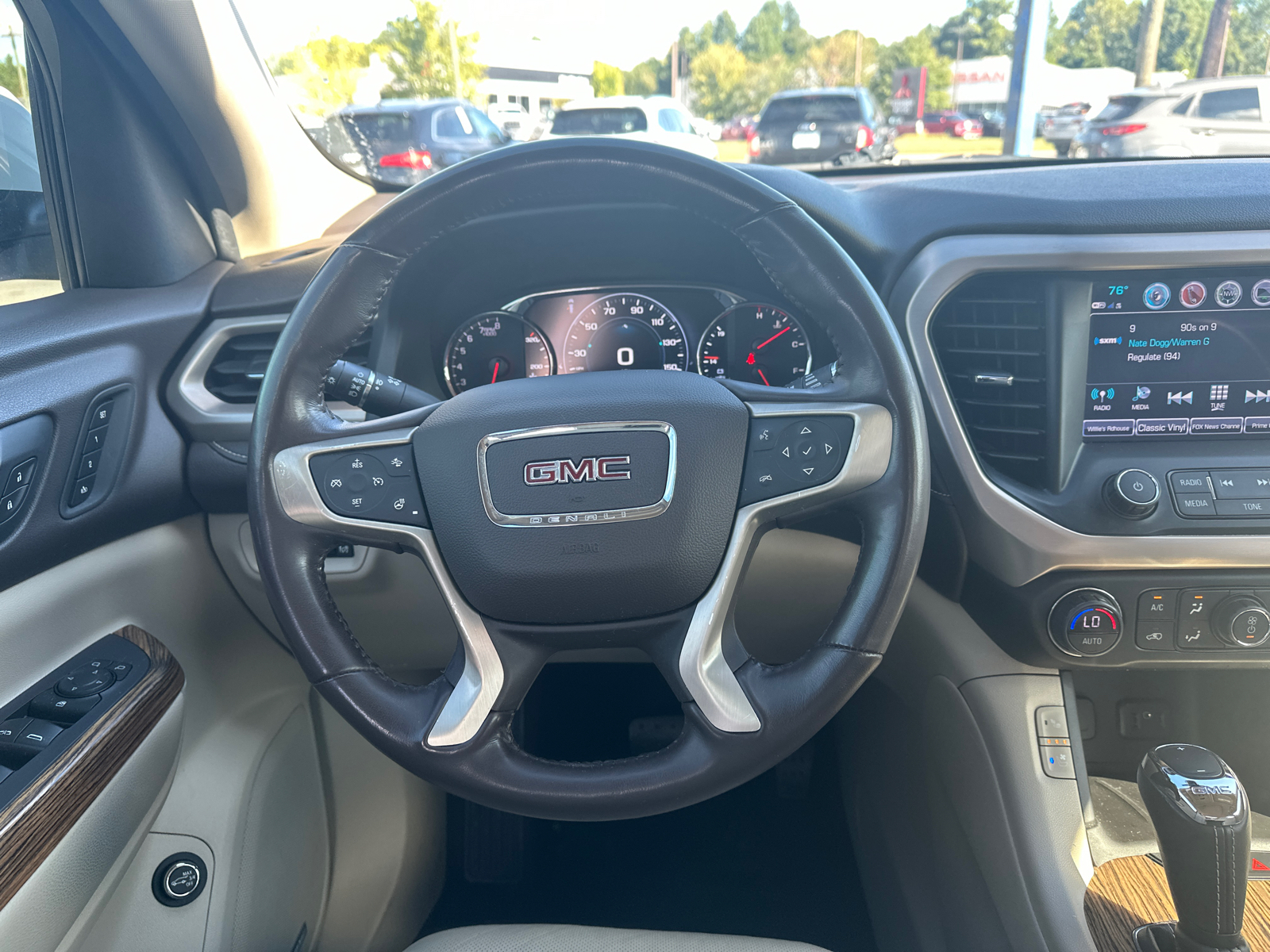 2019 GMC Acadia Denali 18