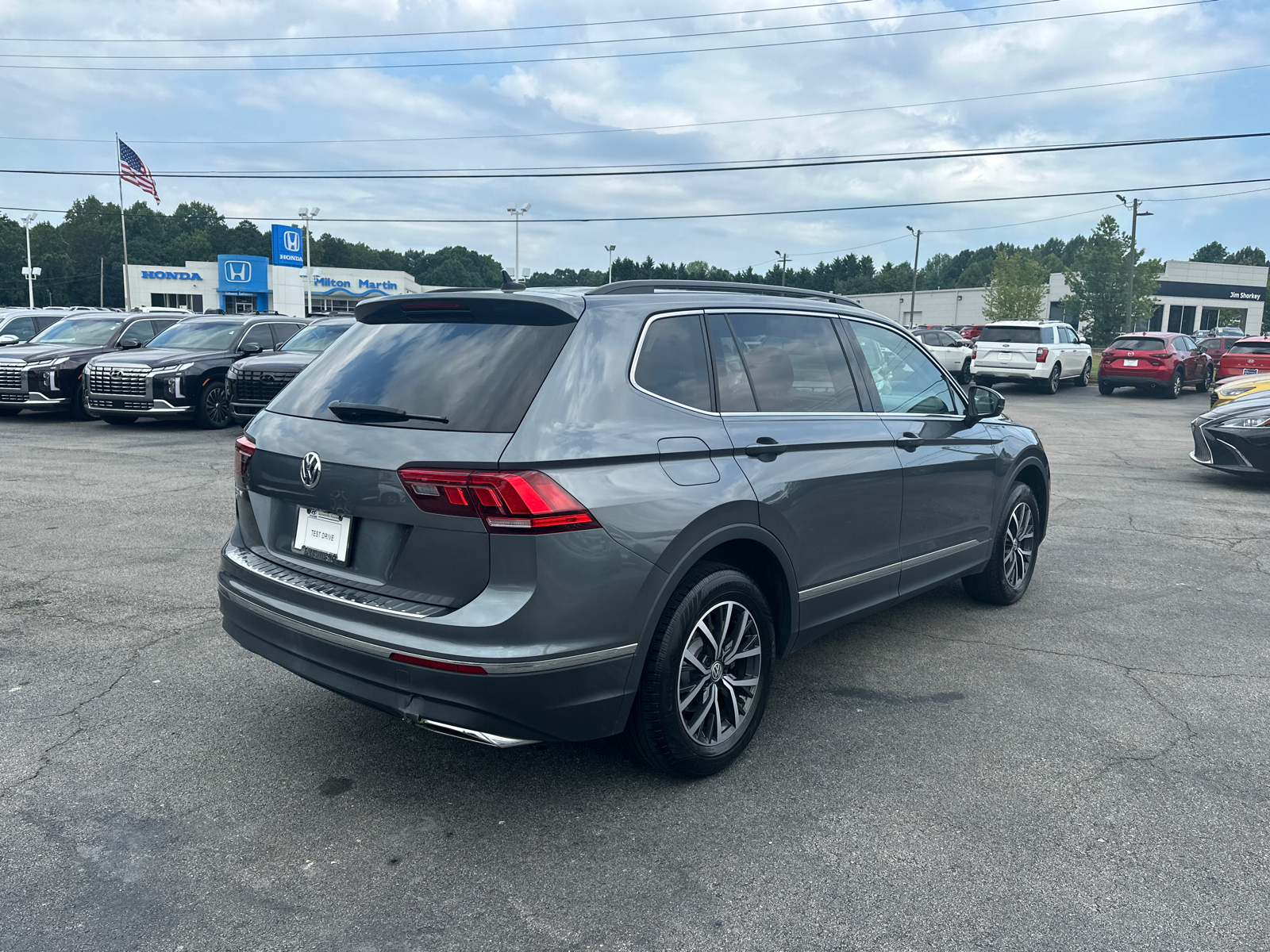 2020 Volkswagen Tiguan 2.0T SE 7