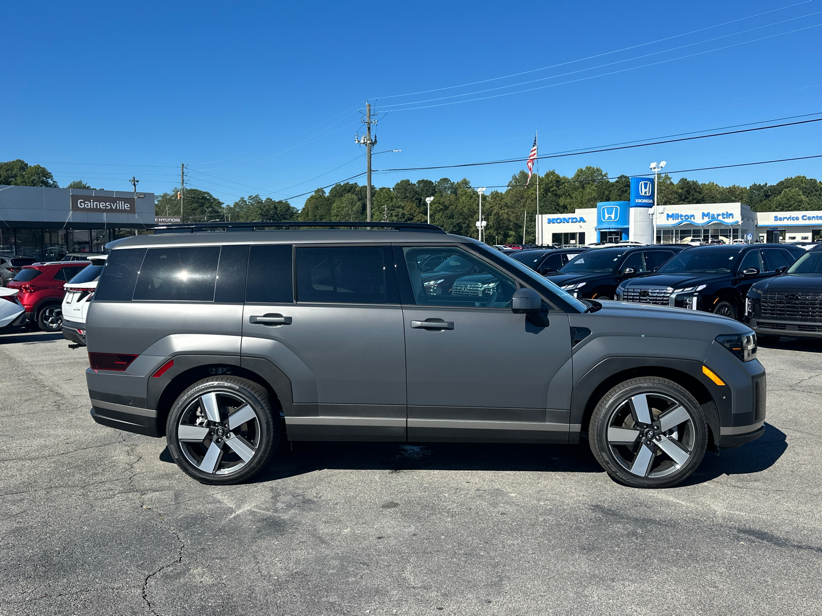 2025 Hyundai Santa Fe Hybrid Limited 8