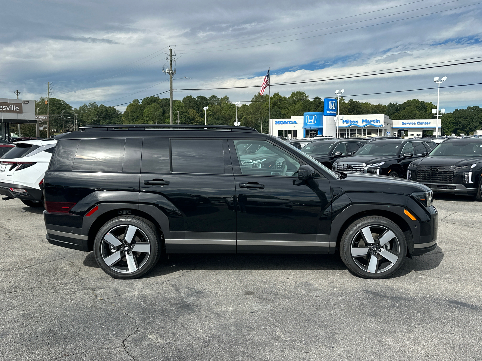 2025 Hyundai Santa Fe Hybrid Limited 8