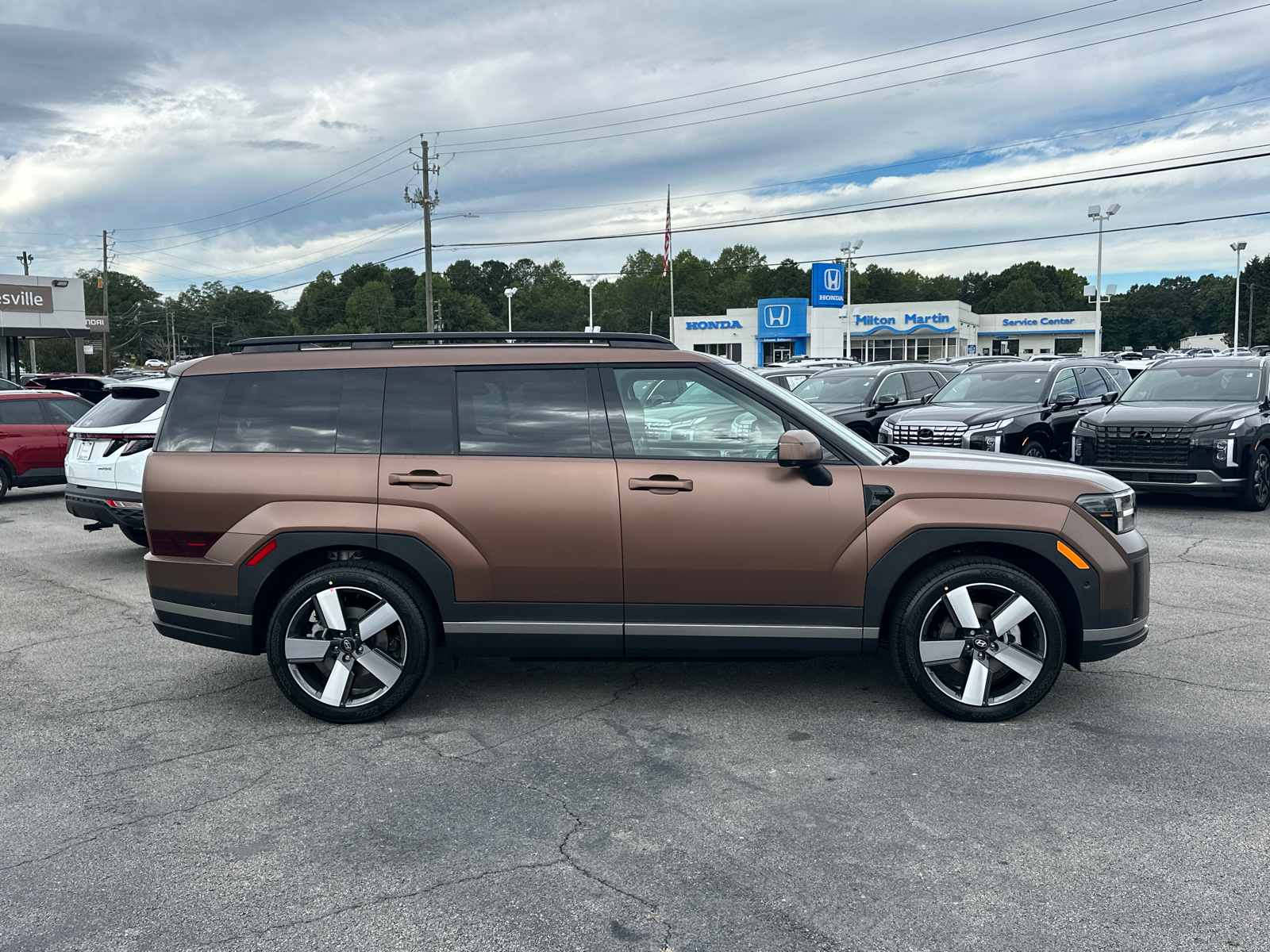 2025 Hyundai Santa Fe Hybrid Limited 8