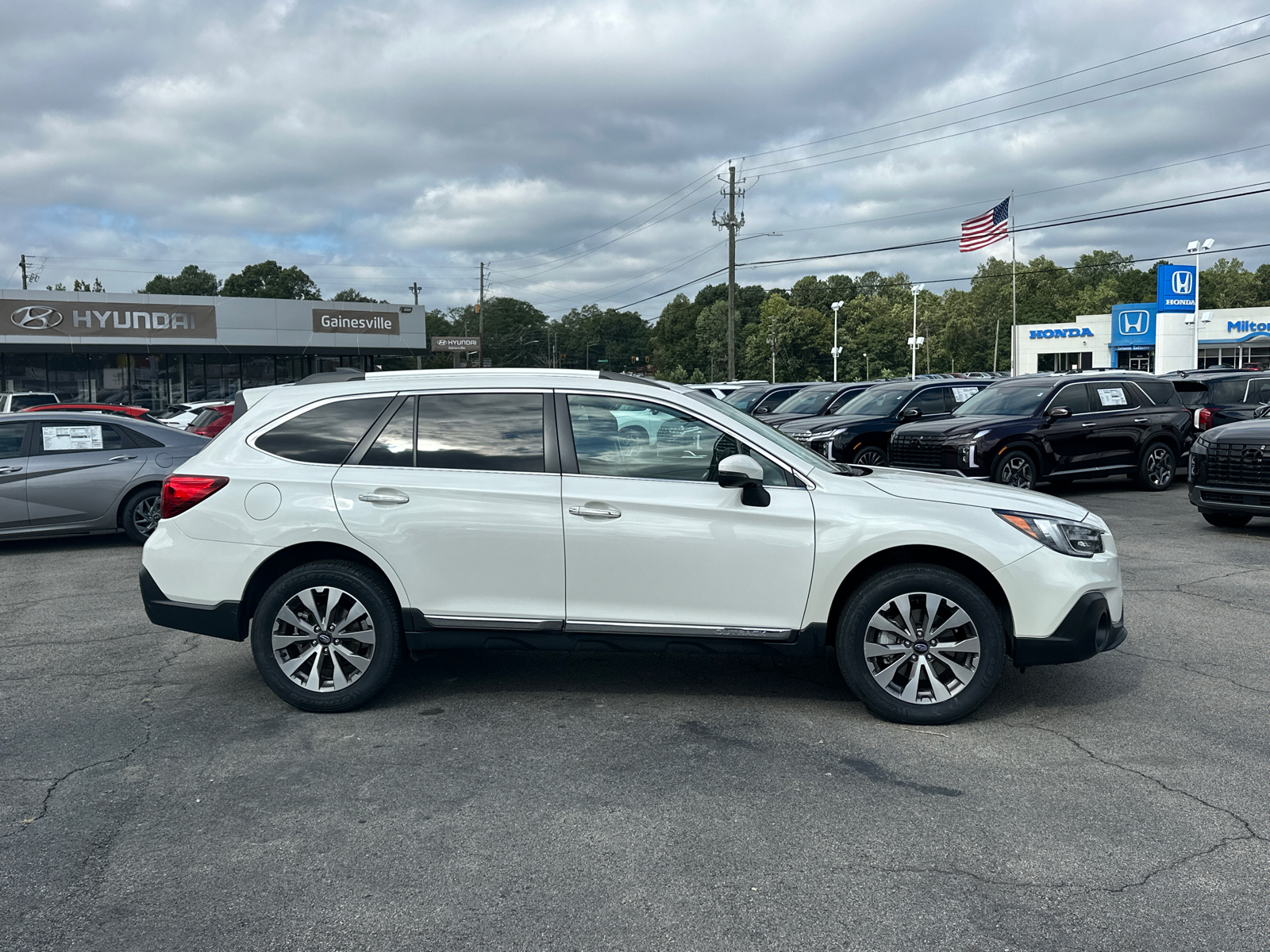 2019 Subaru Outback 2.5i 8