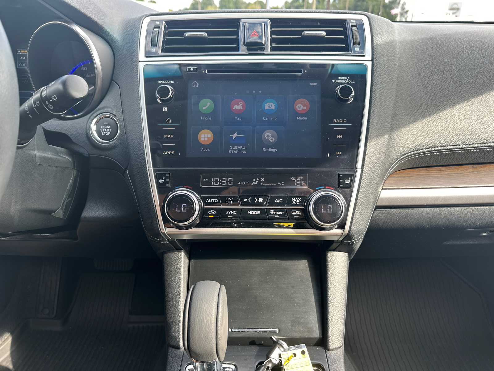 2019 Subaru Outback 2.5i 24