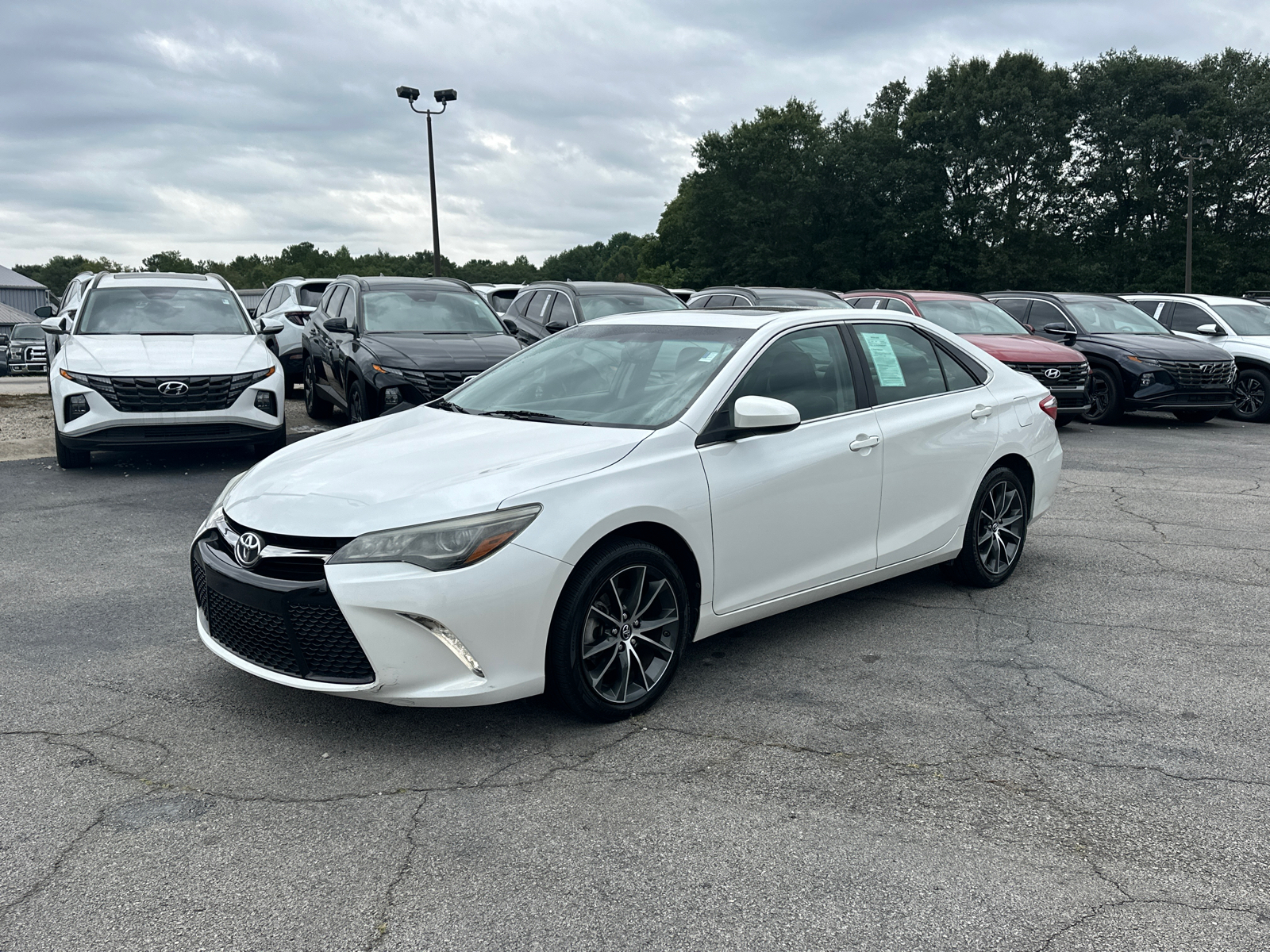 2016 Toyota Camry XSE V6 3