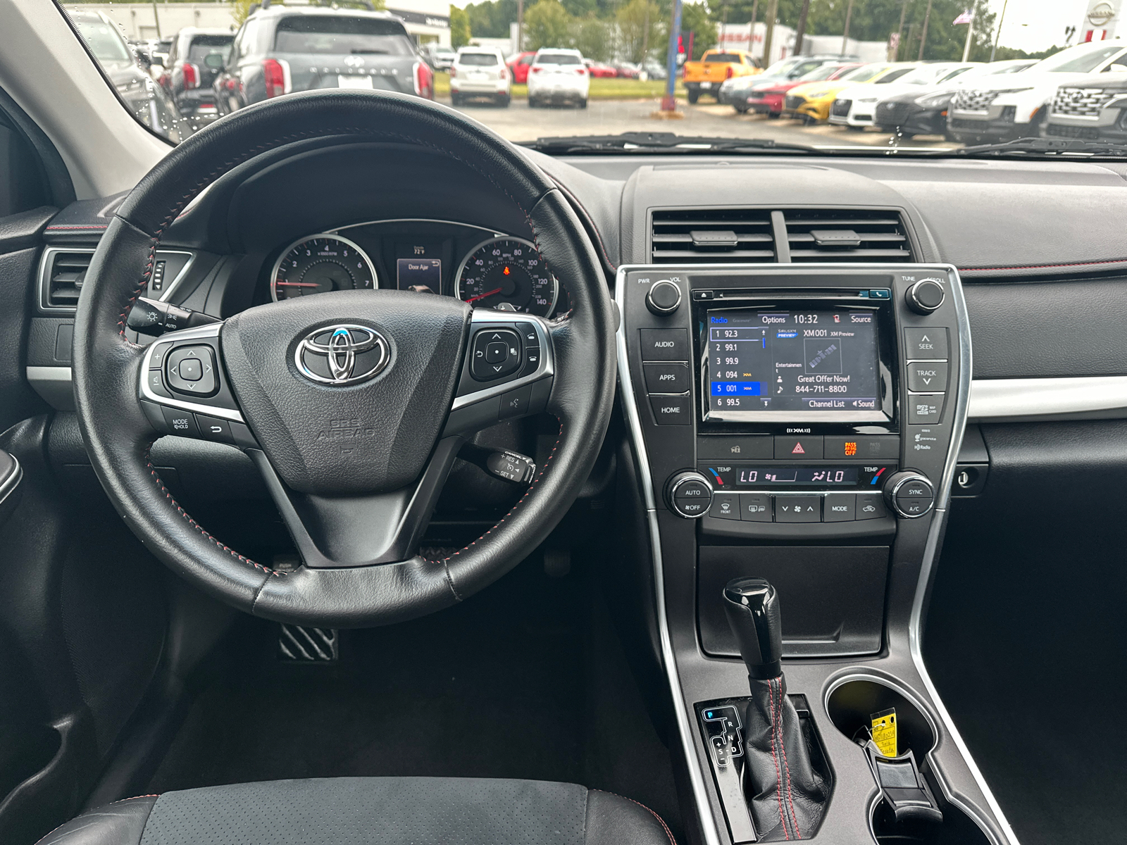 2016 Toyota Camry XSE V6 16