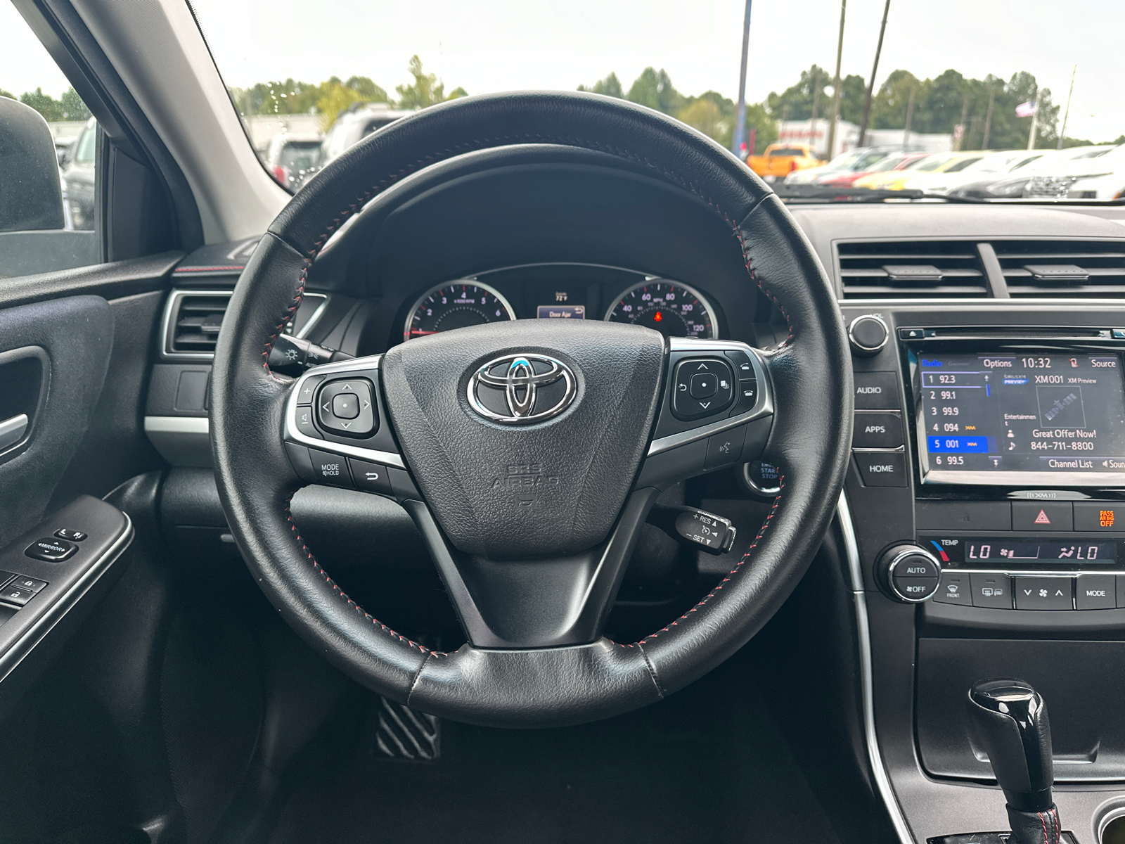 2016 Toyota Camry XSE V6 17