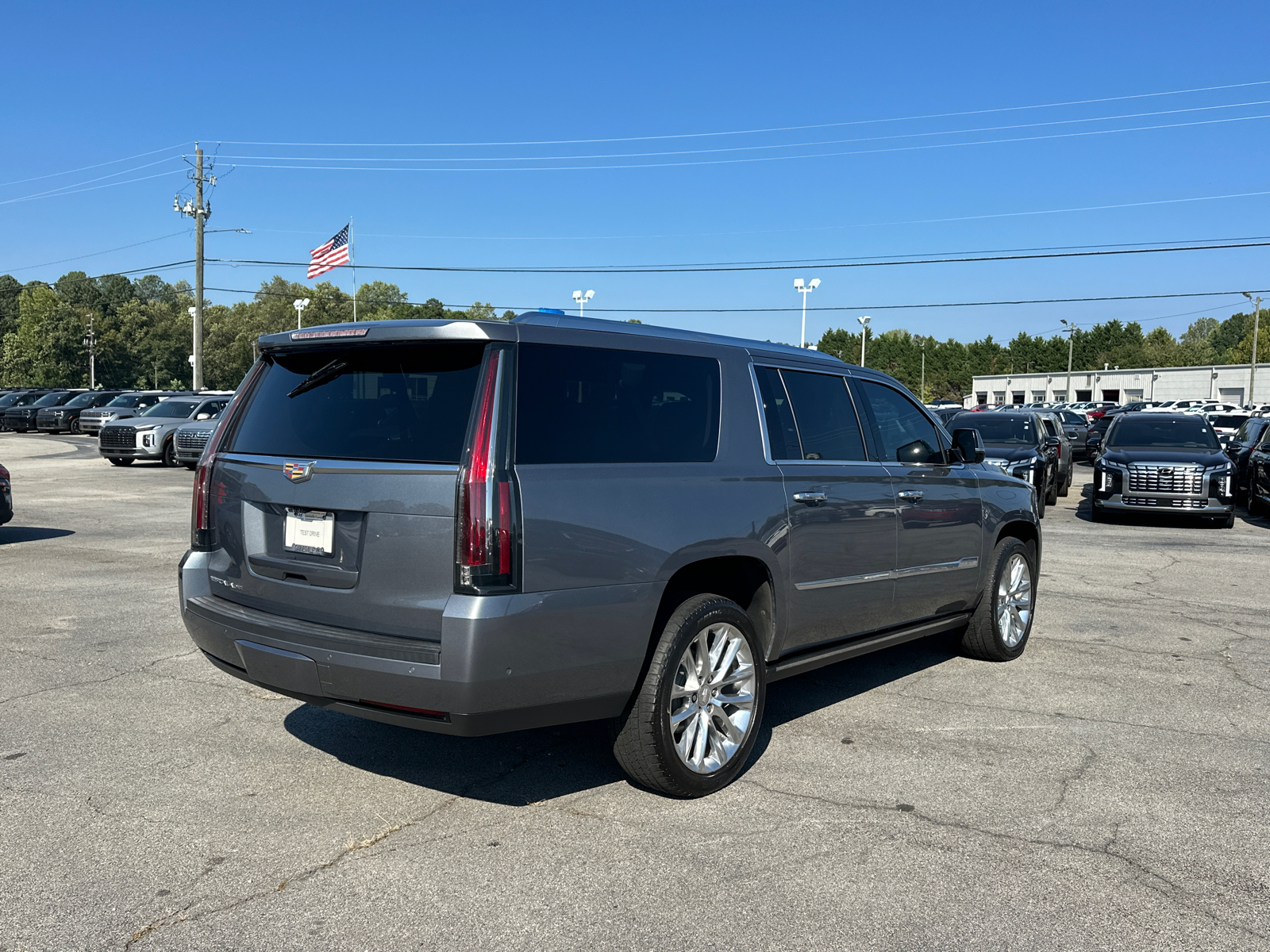 2018 Cadillac Escalade ESV Premium 7