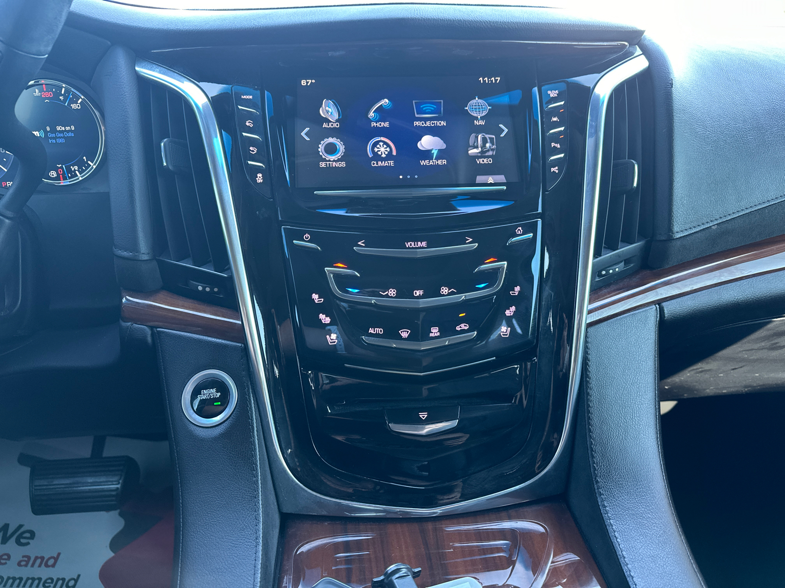 2018 Cadillac Escalade ESV Premium 24