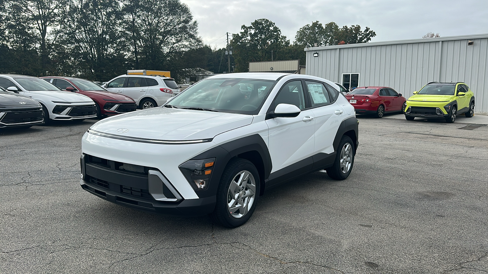 2025 Hyundai Kona SE 30