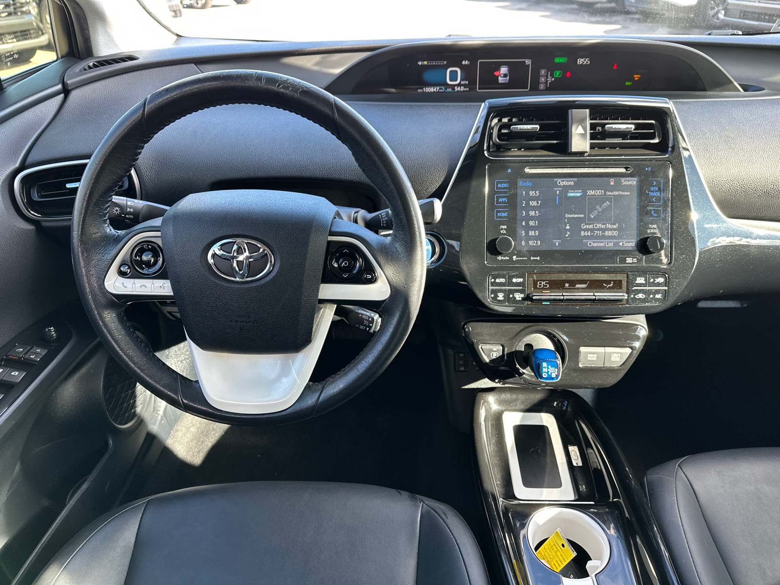 2016 Toyota Prius Four 16