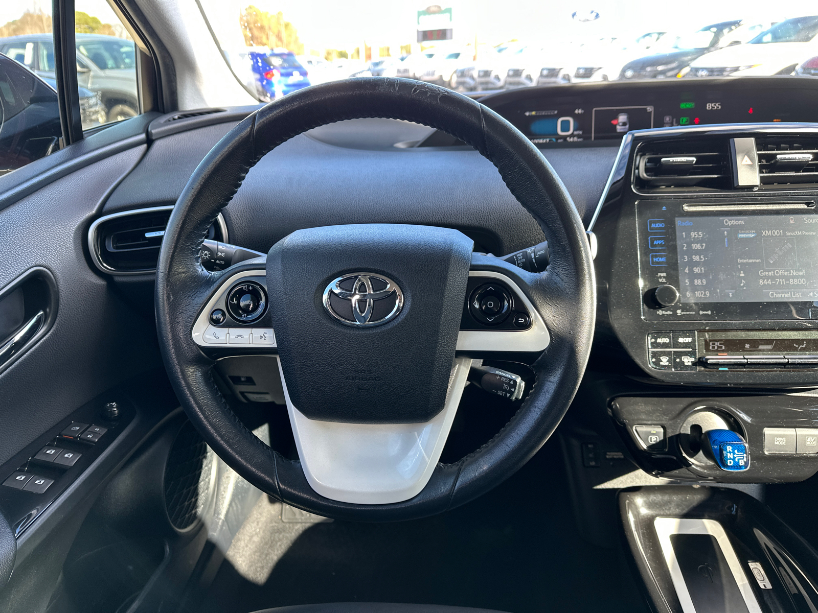 2016 Toyota Prius Four 17