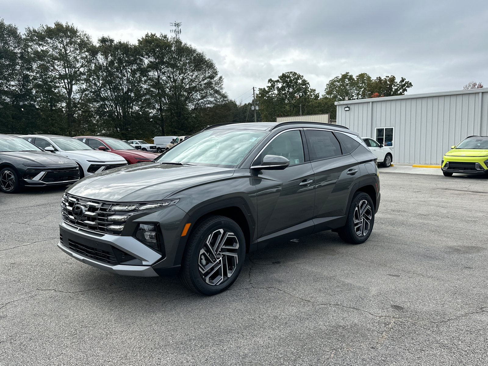 2025 Hyundai Tucson Hybrid Limited 3