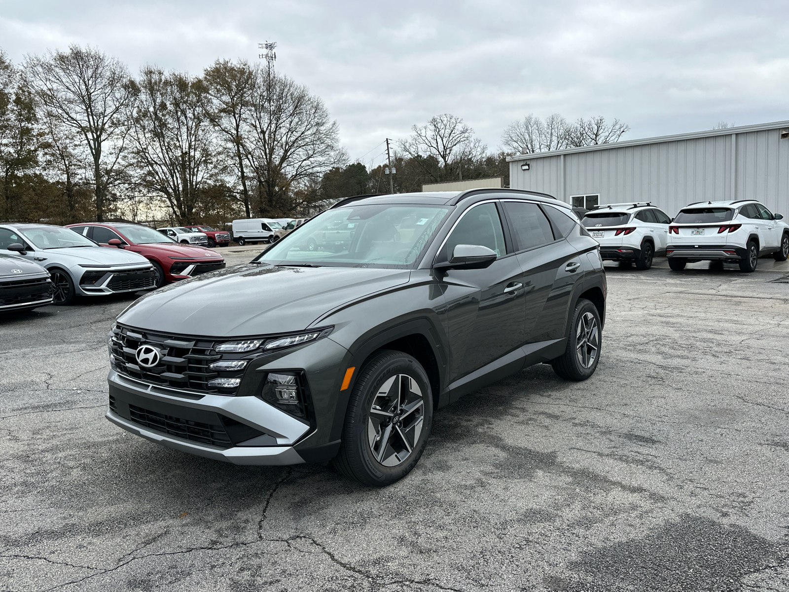 2025 Hyundai Tucson Hybrid SEL Convenience 3