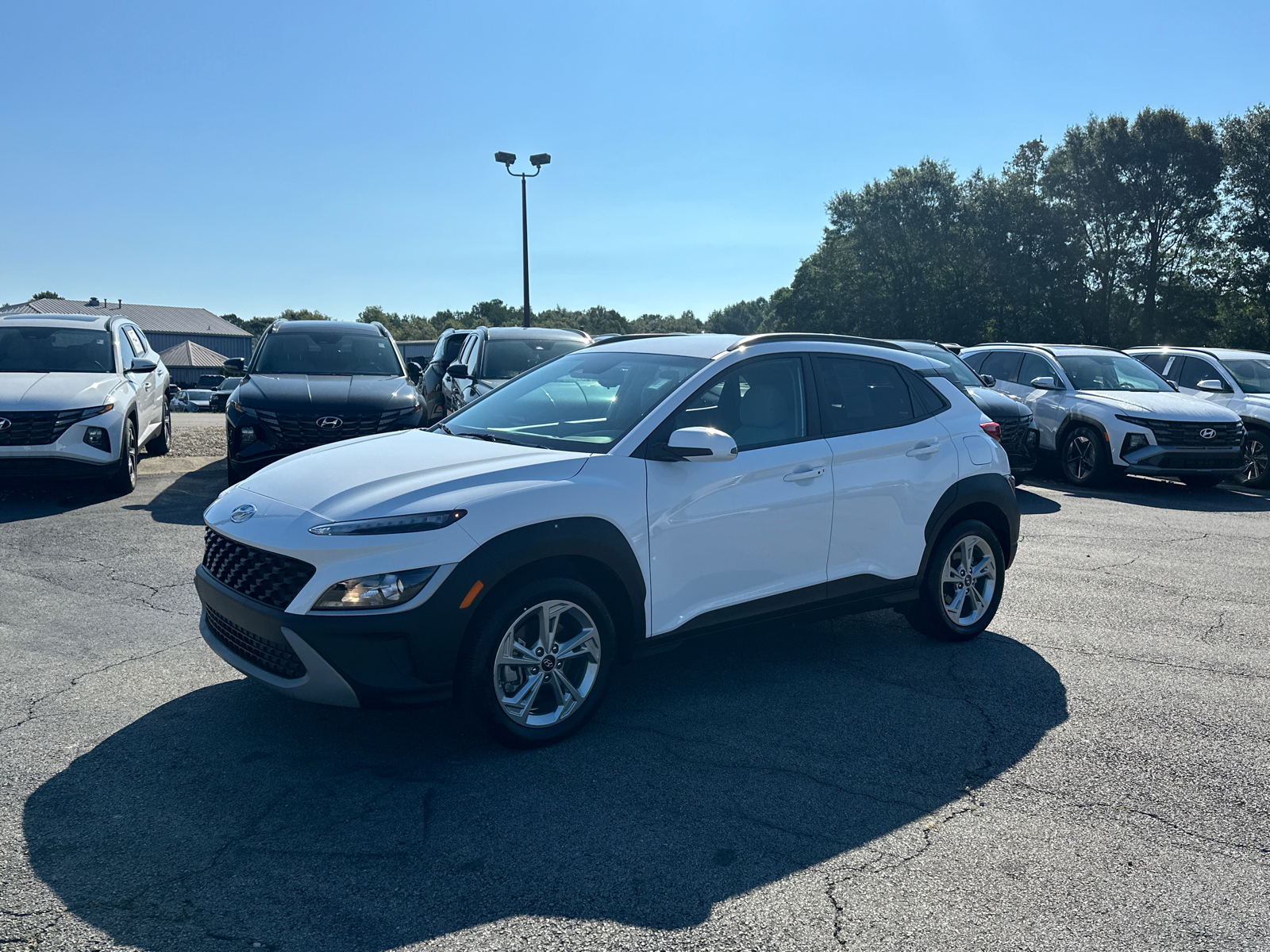 2023 Hyundai Kona SEL 3