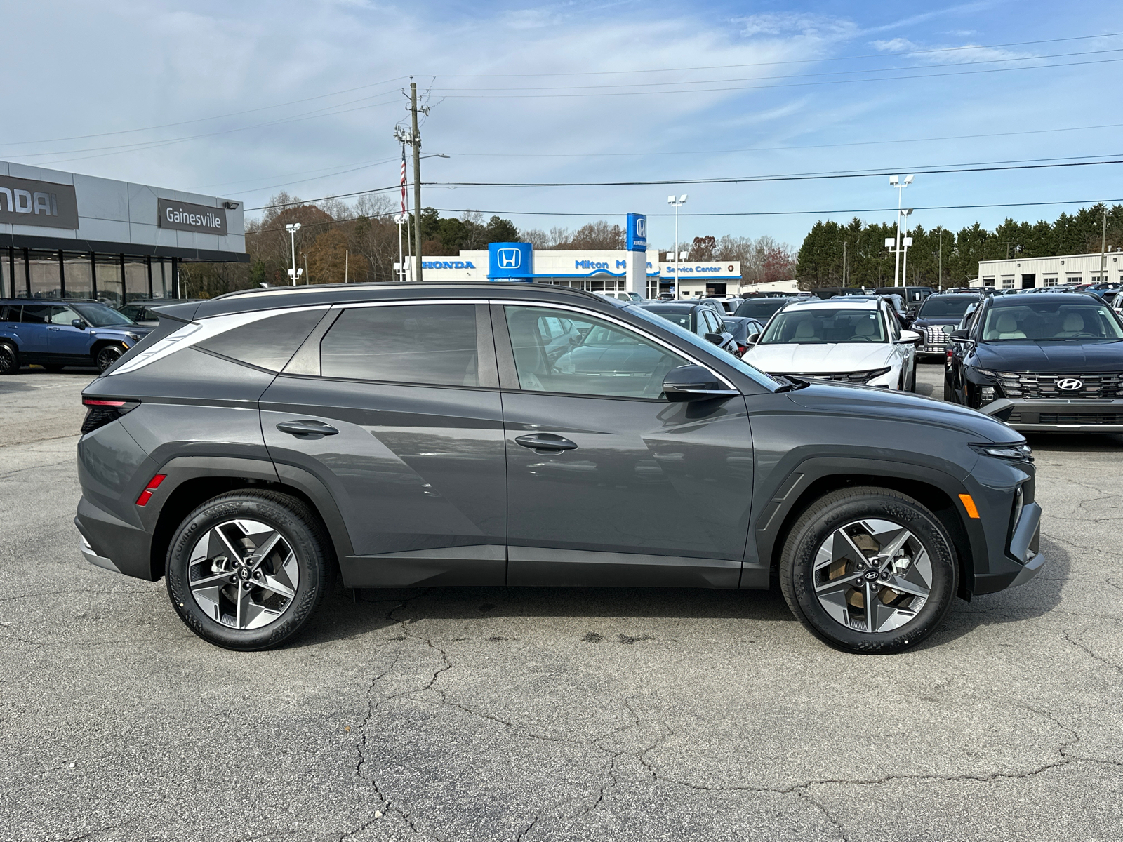 2025 Hyundai Tucson SEL 8