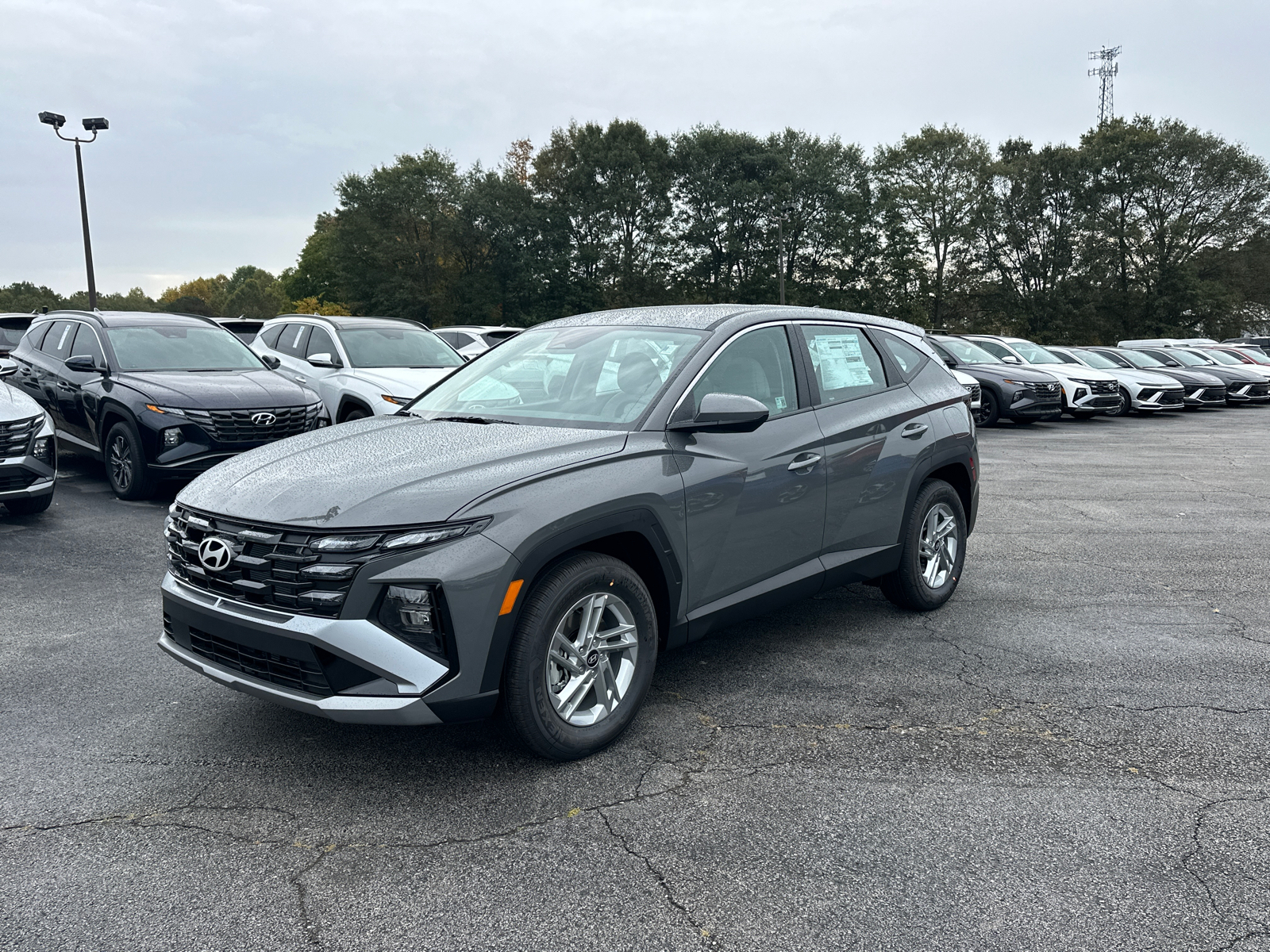 2025 Hyundai Tucson SE 3