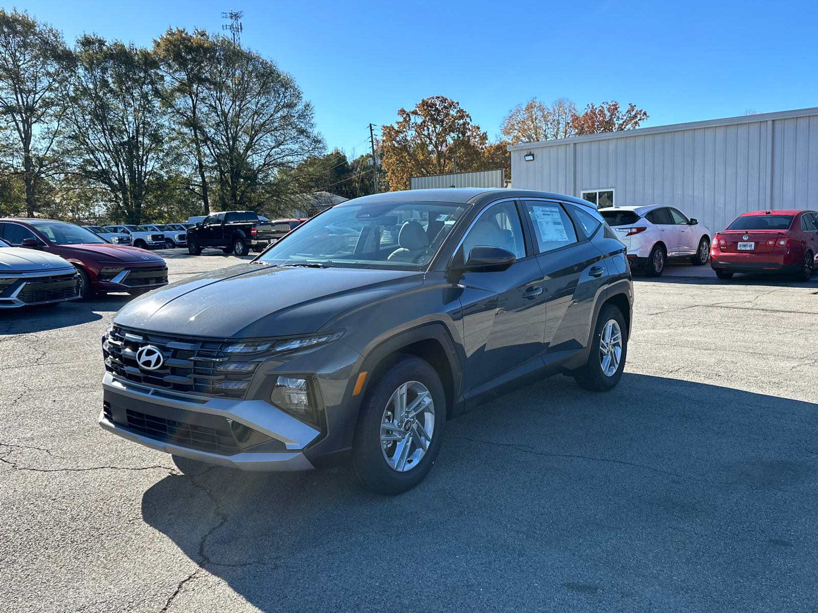 2025 Hyundai Tucson SE 3