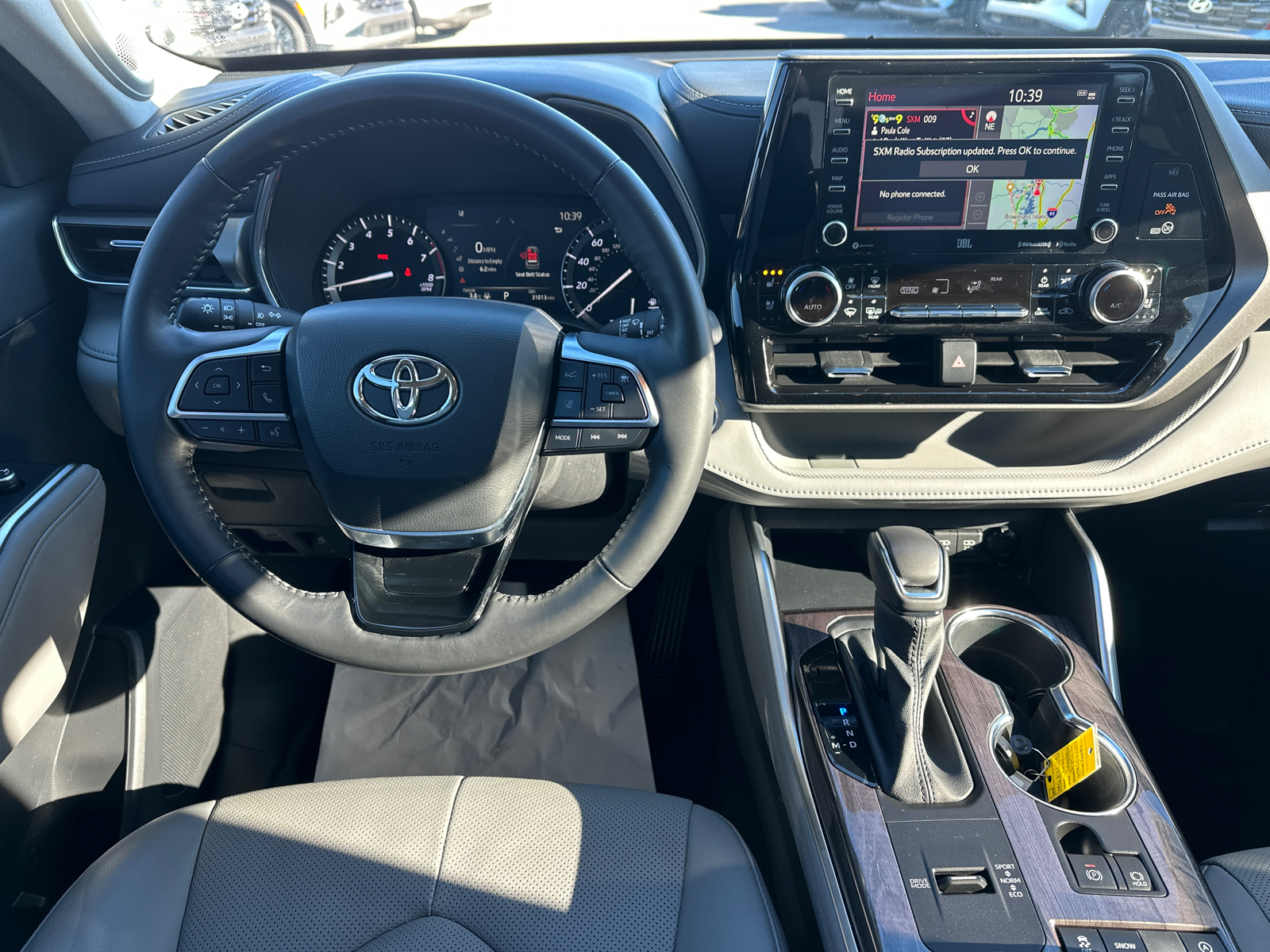 2021 Toyota Highlander Limited 17