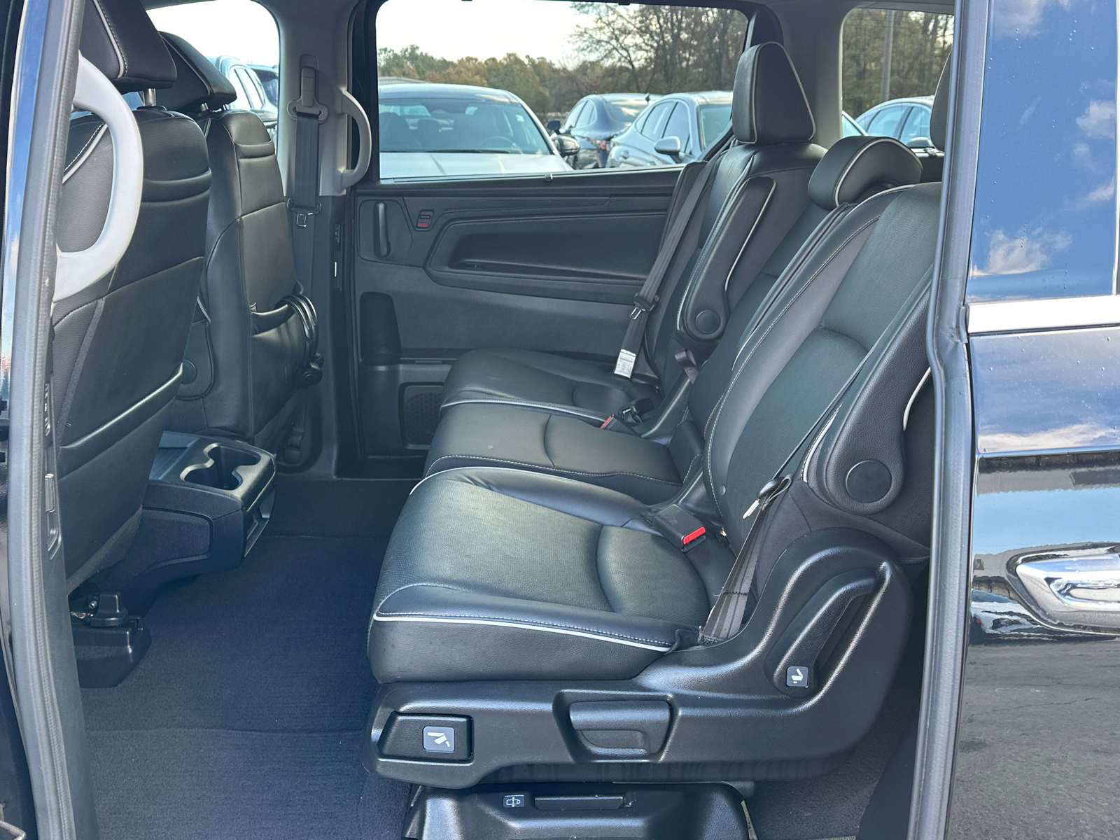 2021 Honda Odyssey Elite 17