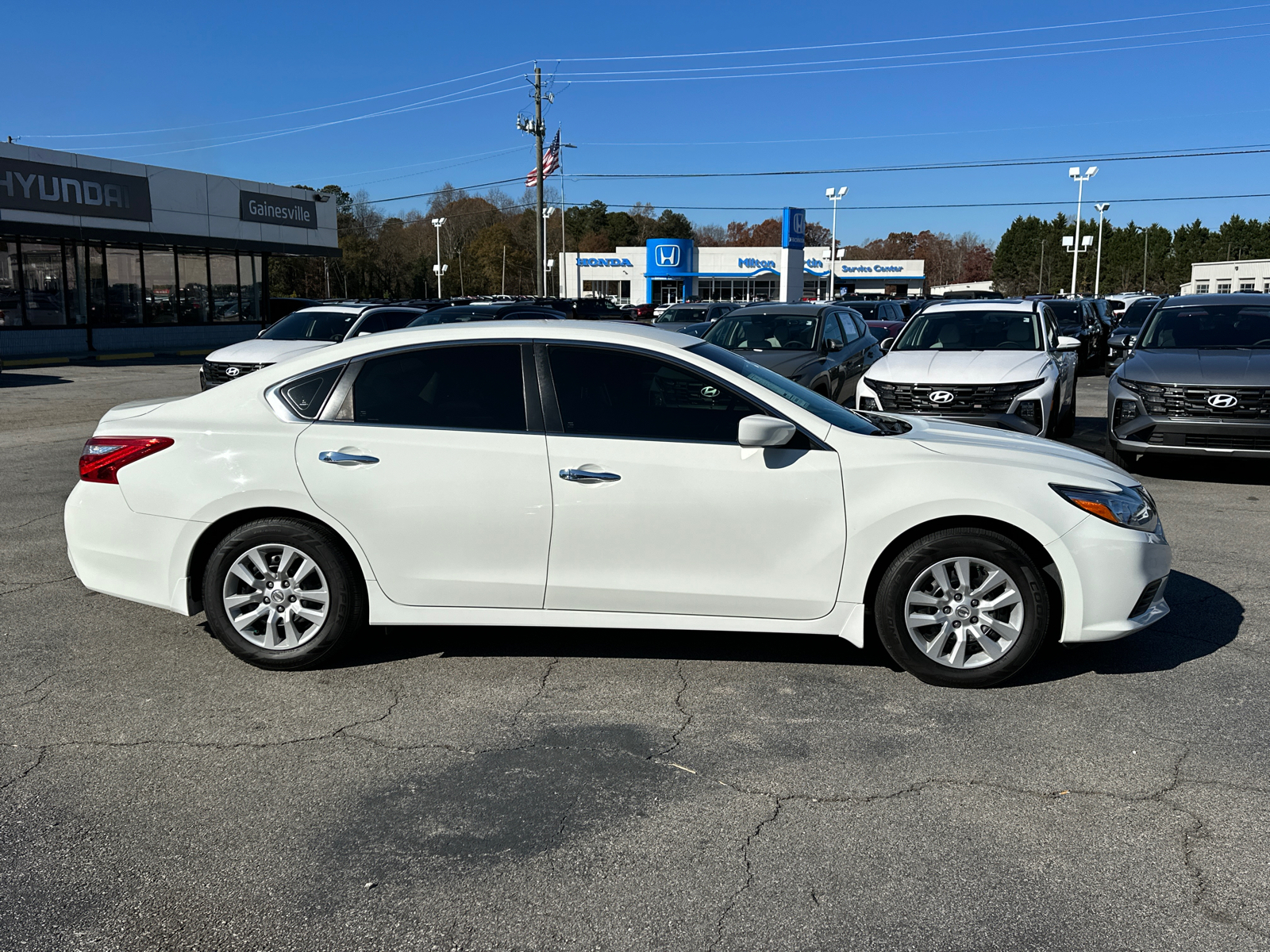 2017 Nissan Altima 2.5 S 8