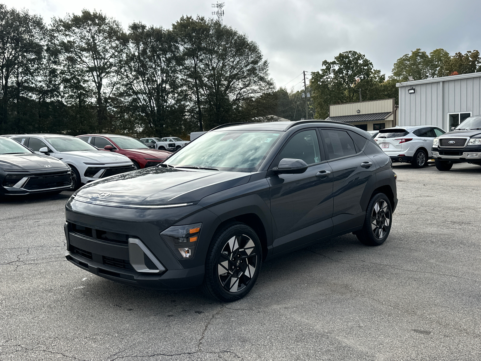 2024 Hyundai Kona SEL 3