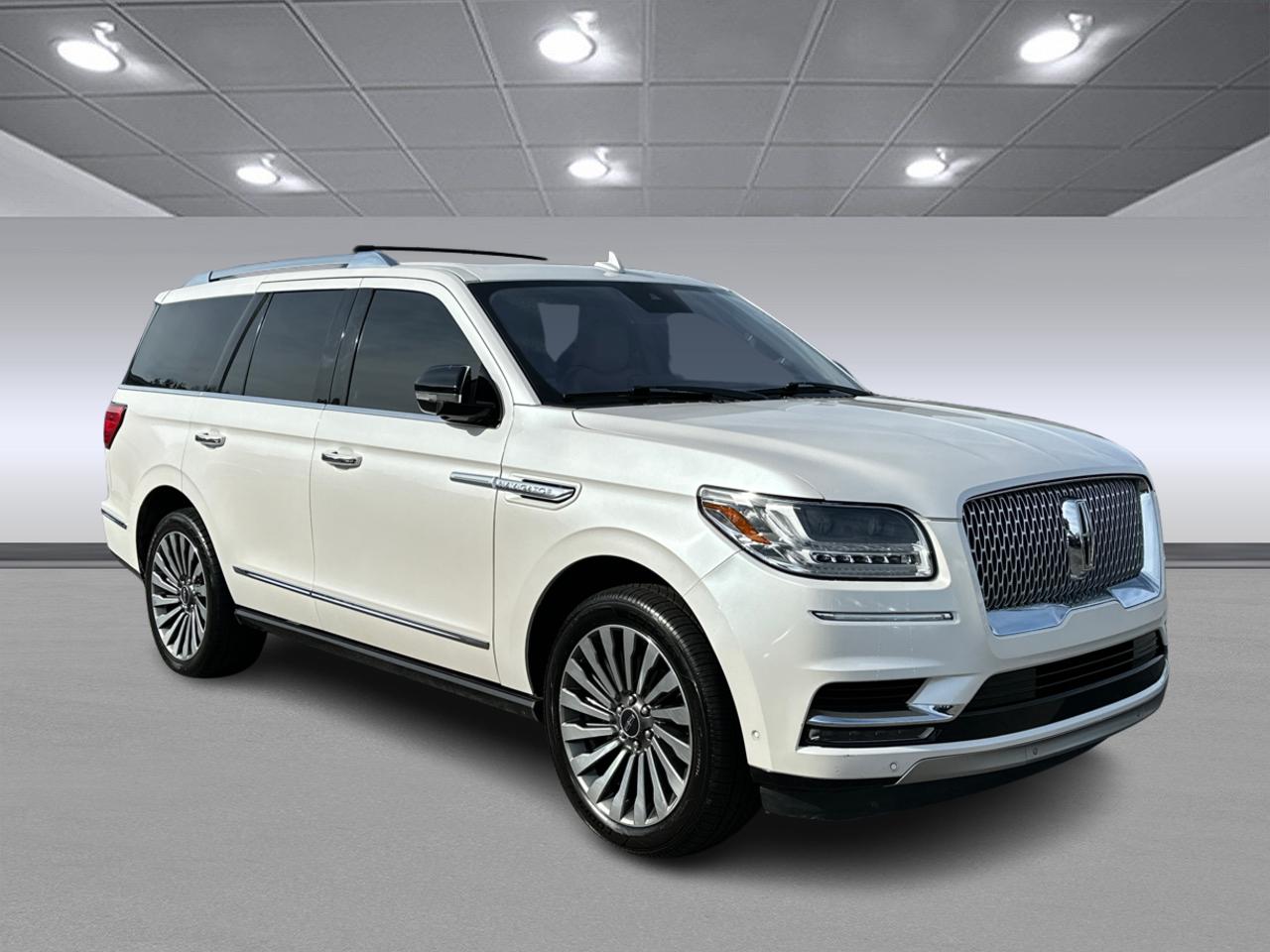 2019 Lincoln Navigator Reserve 1