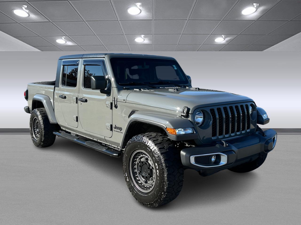 2020 Jeep Gladiator Sport 1