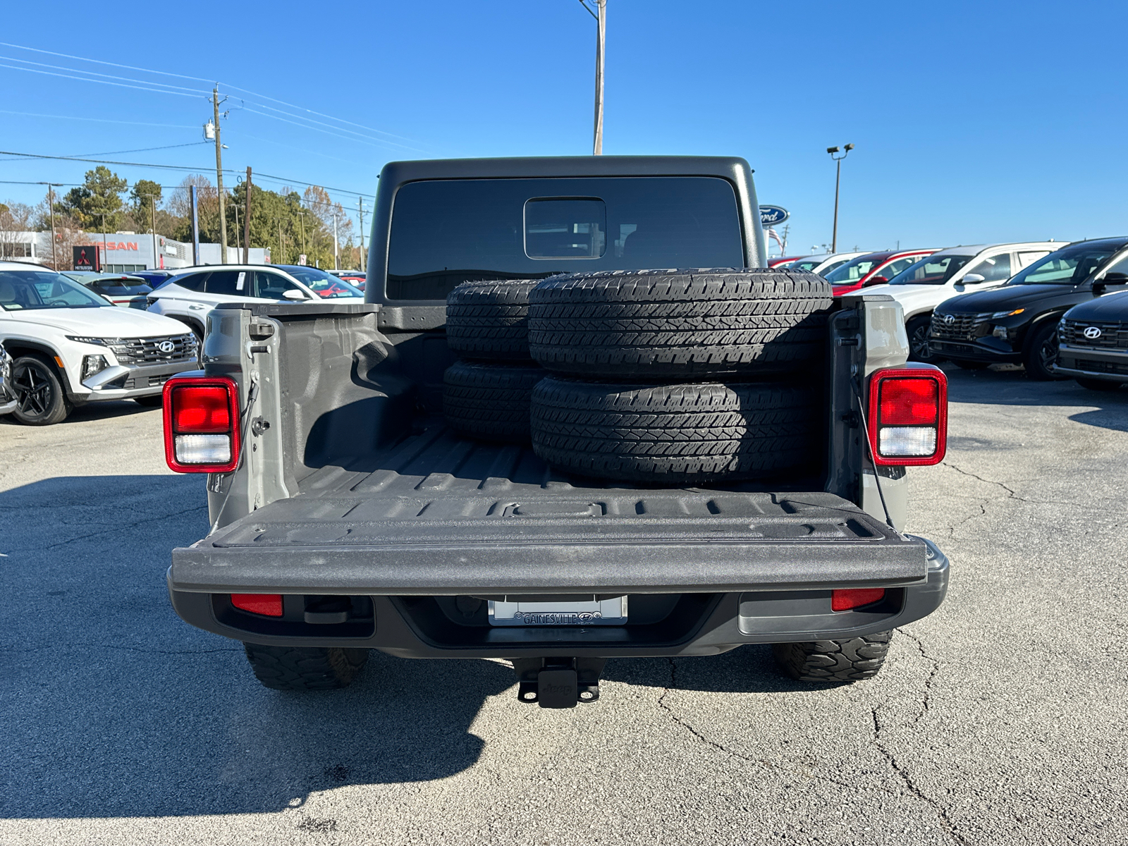 2020 Jeep Gladiator Sport 14