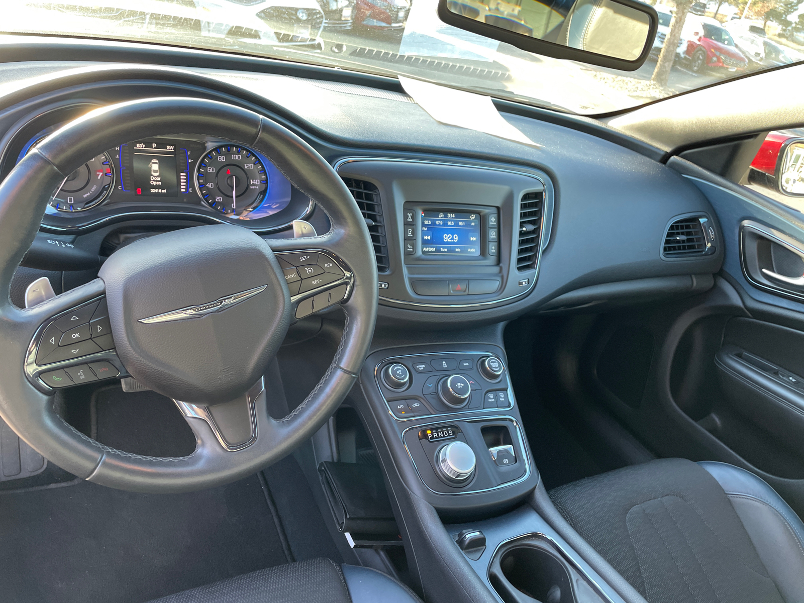 2015 Chrysler 200 S 15
