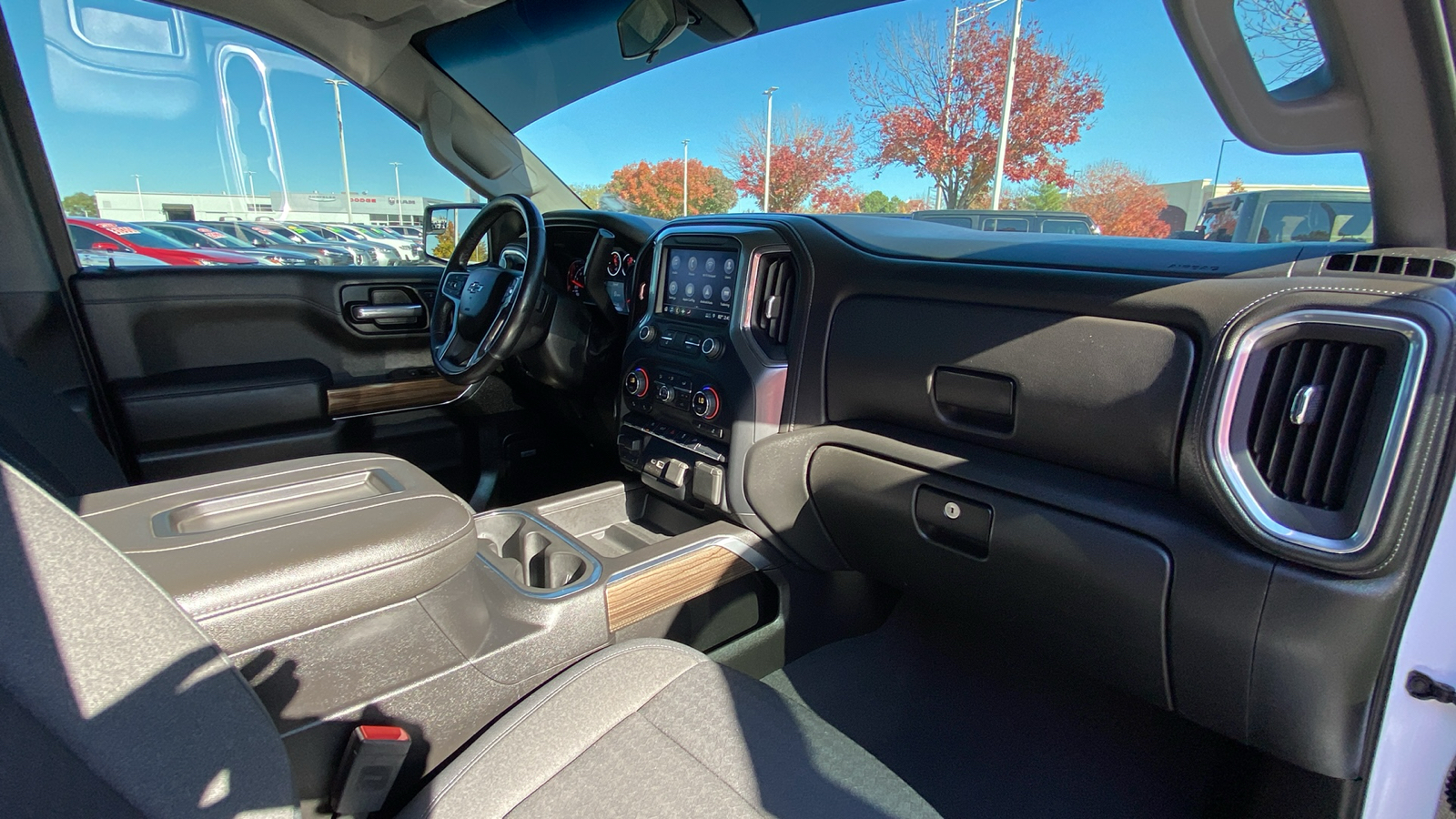 2019 Chevrolet Silverado 1500 RST 34