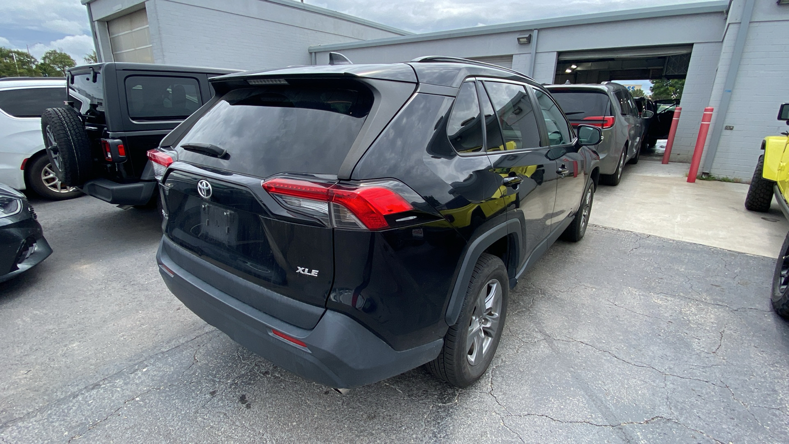 2022 Toyota RAV4 XLE 4