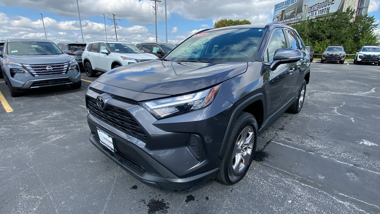 2022 Toyota RAV4 XLE 1