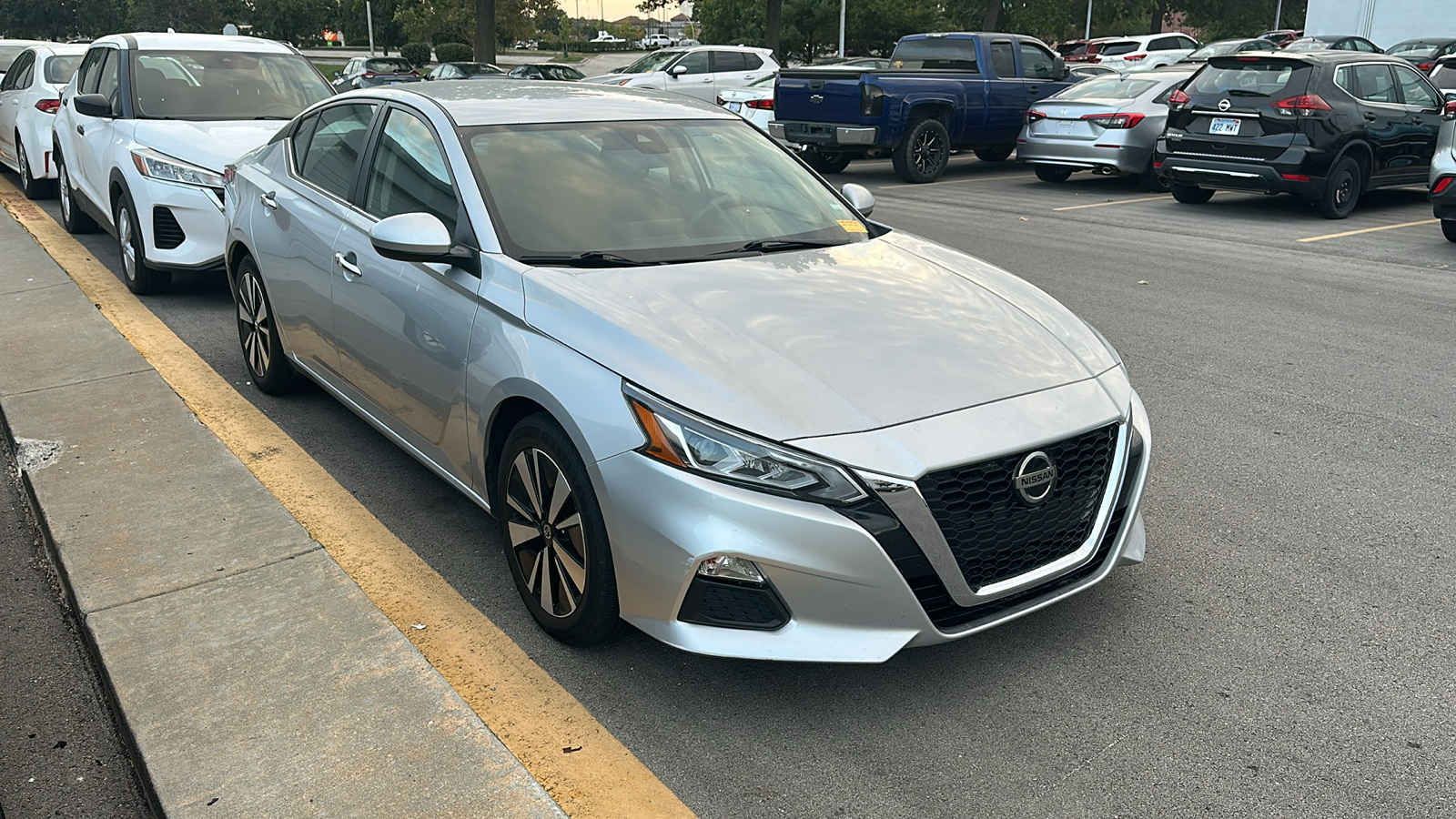 2022 Nissan Altima 2.5 SV 9