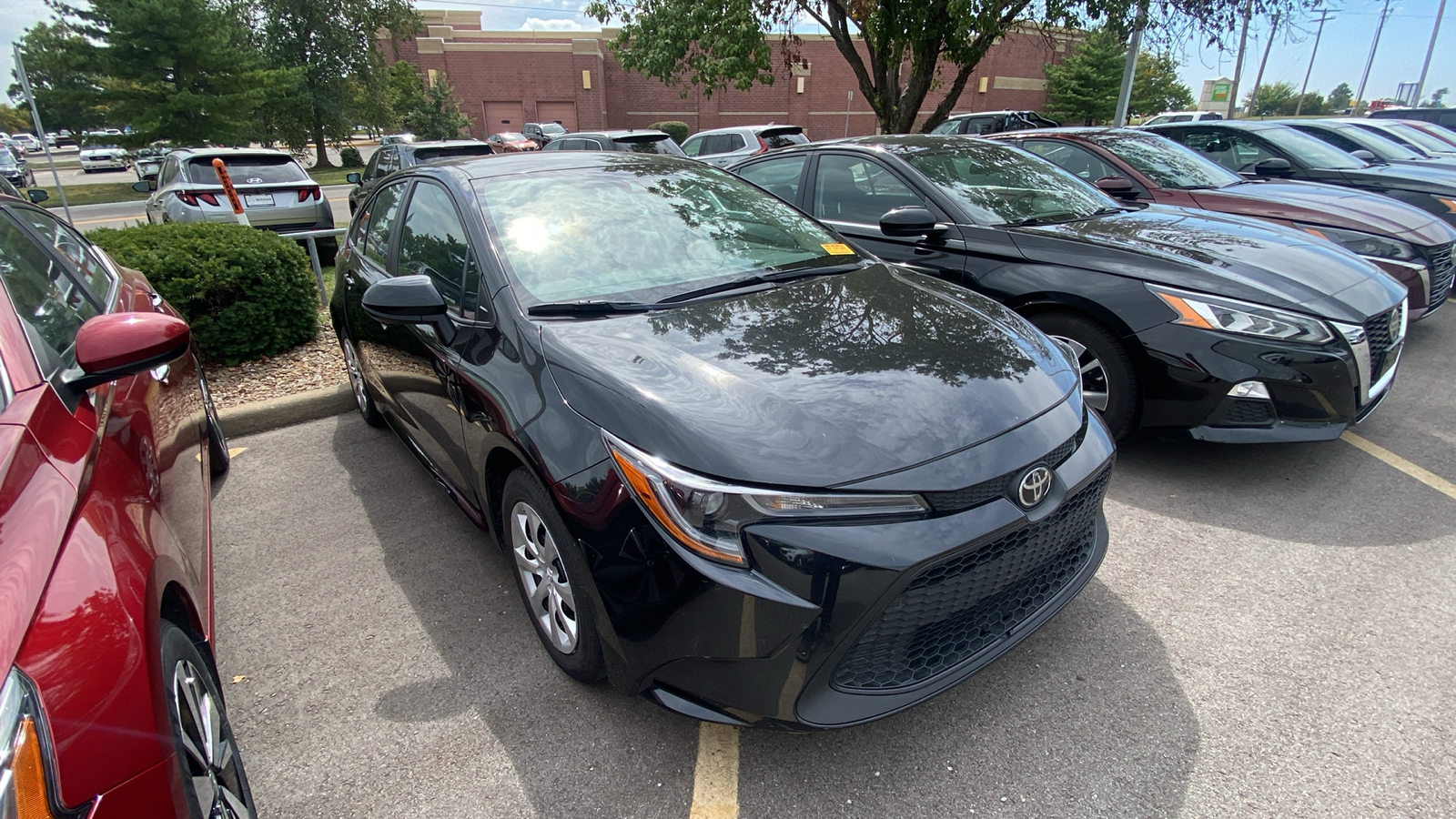 2022 Toyota Corolla LE 2