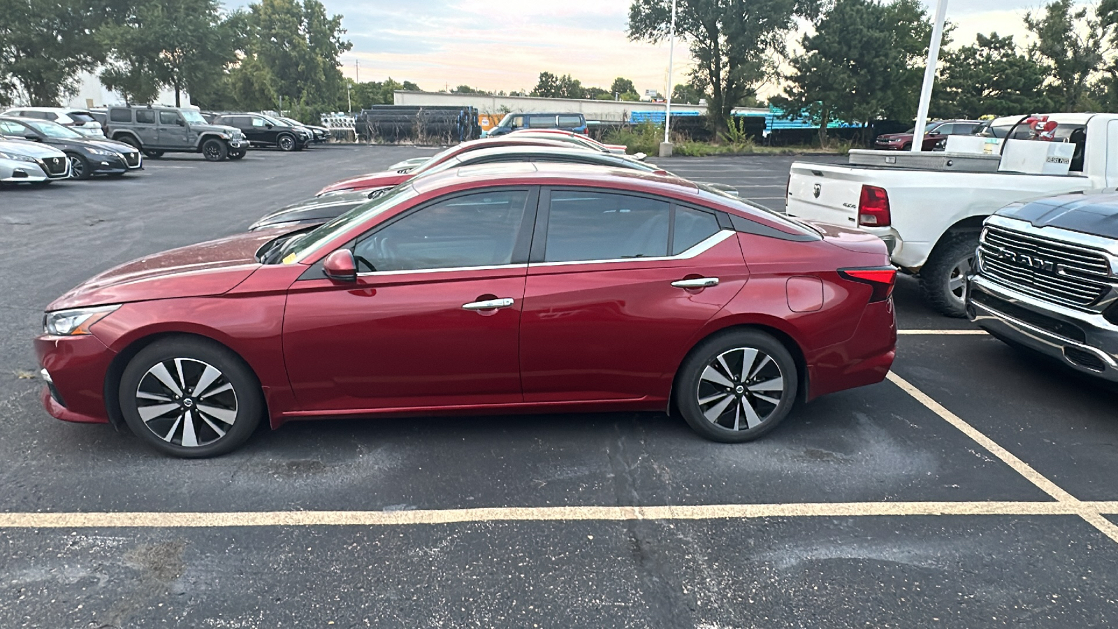 2022 Nissan Altima 2.5 SV 3