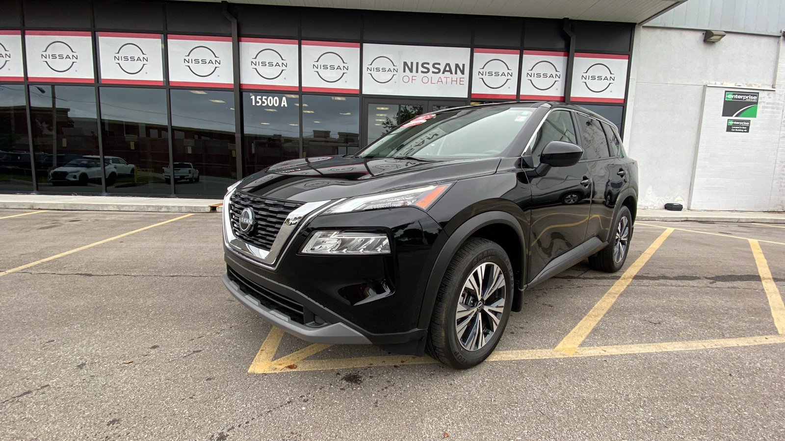 2023 Nissan Rogue SV 1