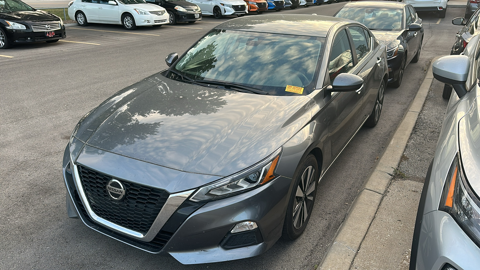 2021 Nissan Altima 2.5 SV 9